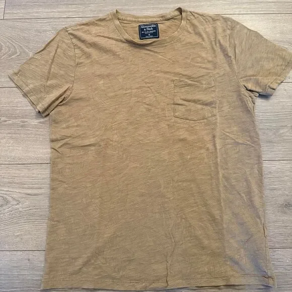 abercrombie & fitch leaf print pocket tshirt - Picture 1 of 8